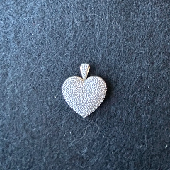 Heart Pendant - Picture 1 of 2